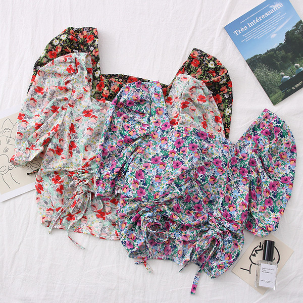 Casual γυναικεία μπλούζα με λουλουδάτο μοτίβο