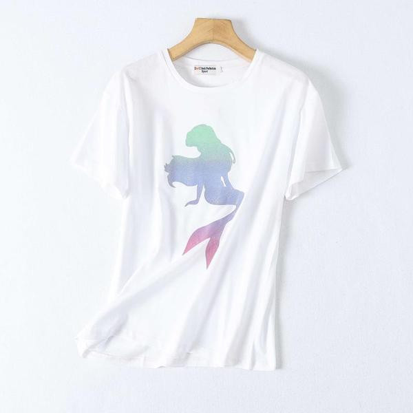 Γυναικείο άσπρο μπλουζάκι με τύπωμα και κοντά μανίκια