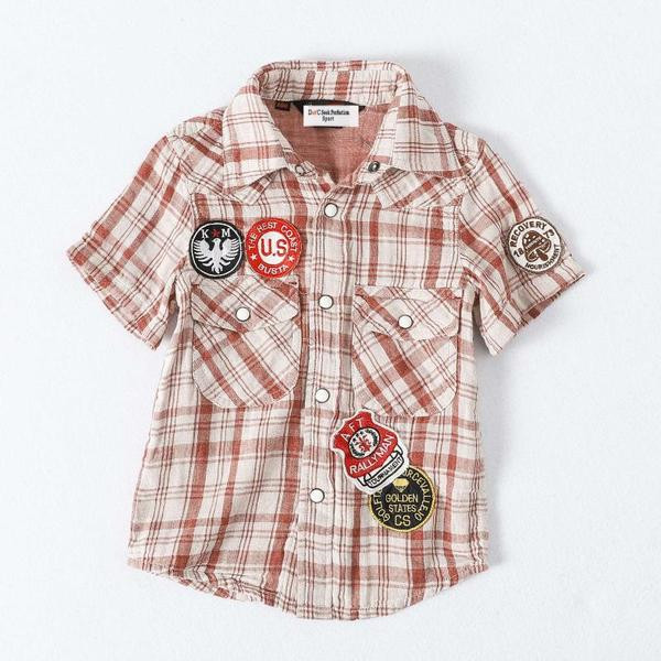 Vaikiški marškinėliai trumpomis rankovėmis ir sagomis tinka berniukams