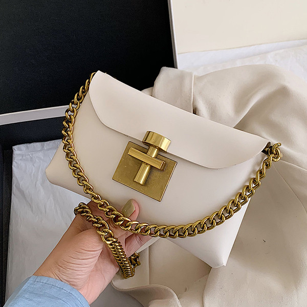 Öko-nahast ja metallist kinnitusega moodne naistekott