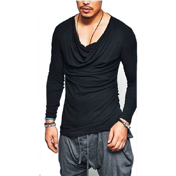 Kaasaegne pikkade varrukatega ja spitsikaelusega meeste pluus