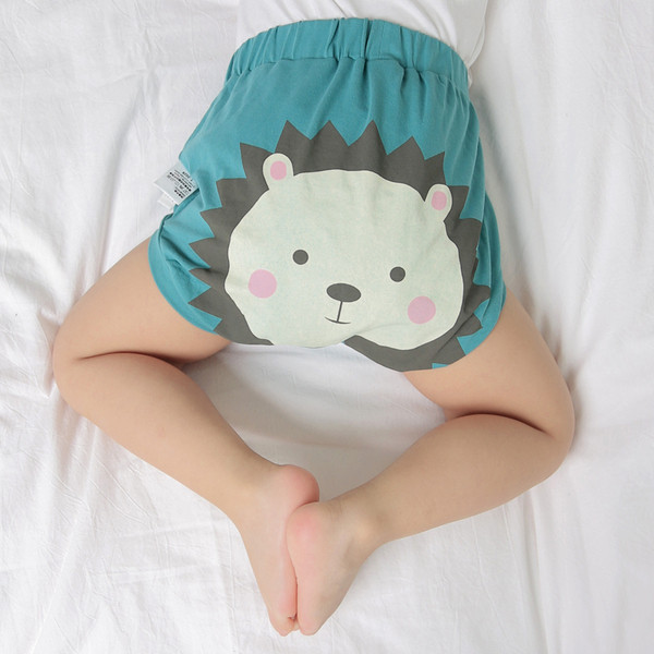 ÚJ modell gyerek rövidnadrág rátéttel és 3D elemmel