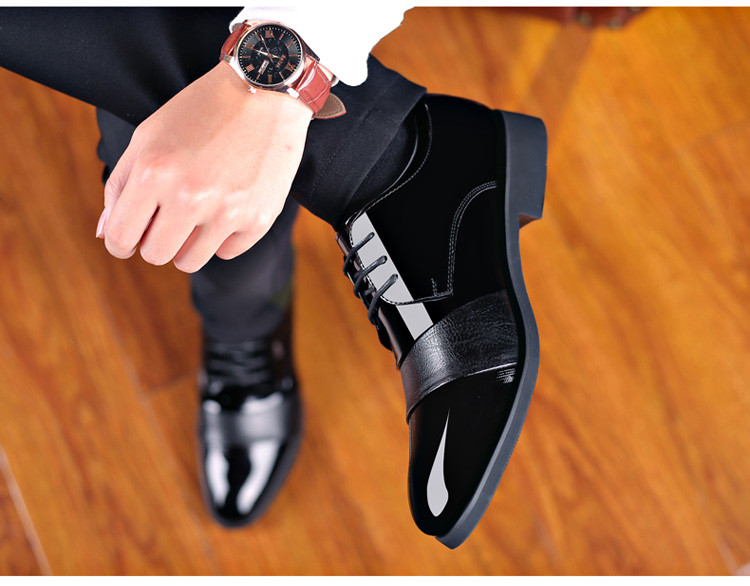 Férfi elegáns műbőr cipő fűzős