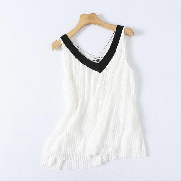 Női redős felső V-nyakkal