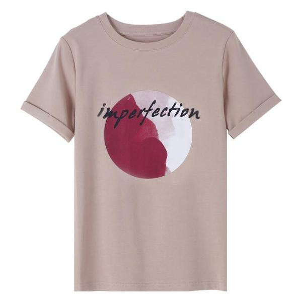 Alkalmi női póló széles modell rövid ujjú és mintával