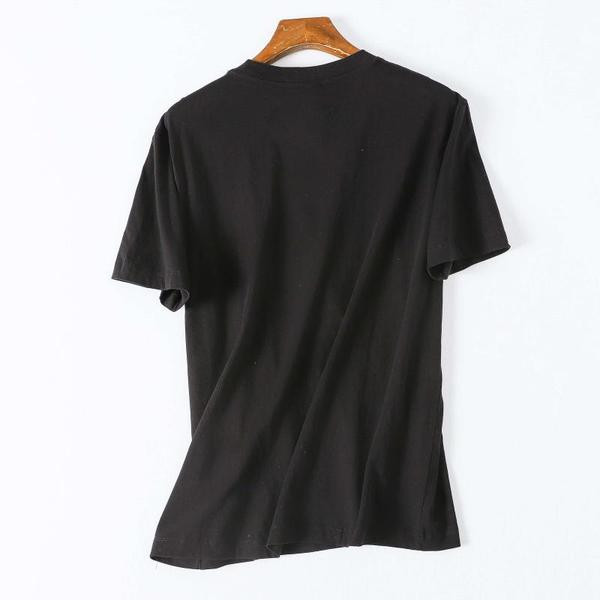 Férfi póló fekete mintával