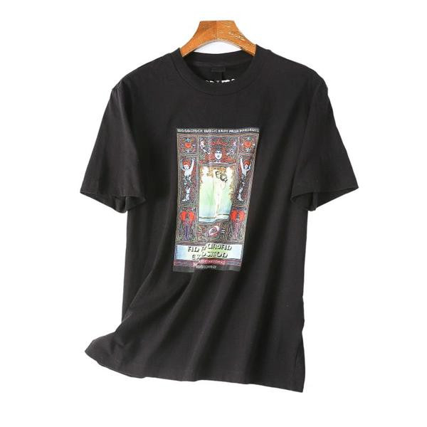 Férfi póló fekete mintával