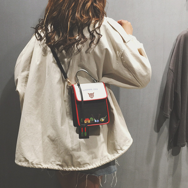 Eko bőrből készült női táska, hosszú és rövid füllel