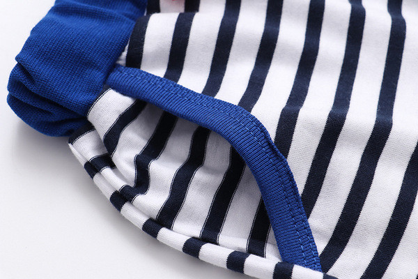 Gyerek rövidnadrág fiúknak nyakkendővel és zsebbel