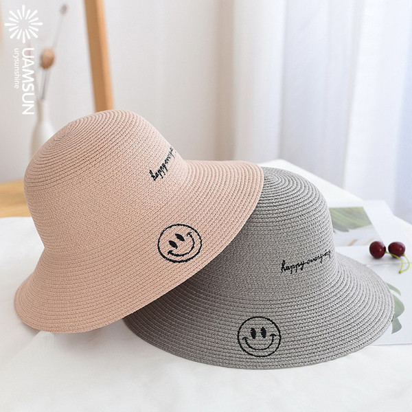 Alkalmi női sapka strandra illő felirattal