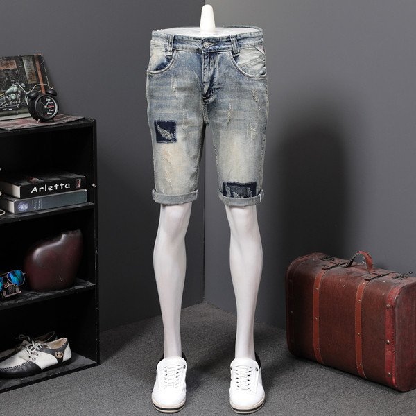 Modern férfi farmer rövidnadrág zsebekkel