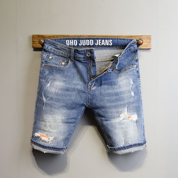 Lezser férfi farmer rövidnadrág szakadt motívumokkal