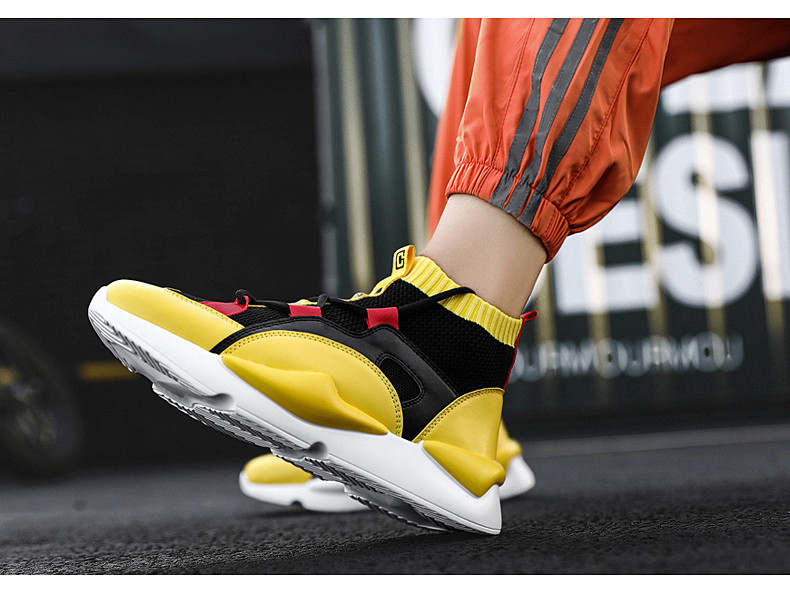 Új modell férfi tornacipő - zokni típusú