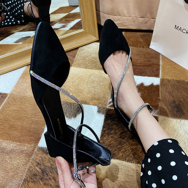 Női alkalmi cipő öko velúrból kövekkel - hegyes modell