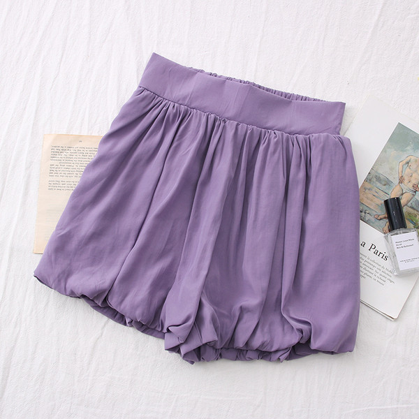 Ležerne kratke hlače s visokim strukom - široki model