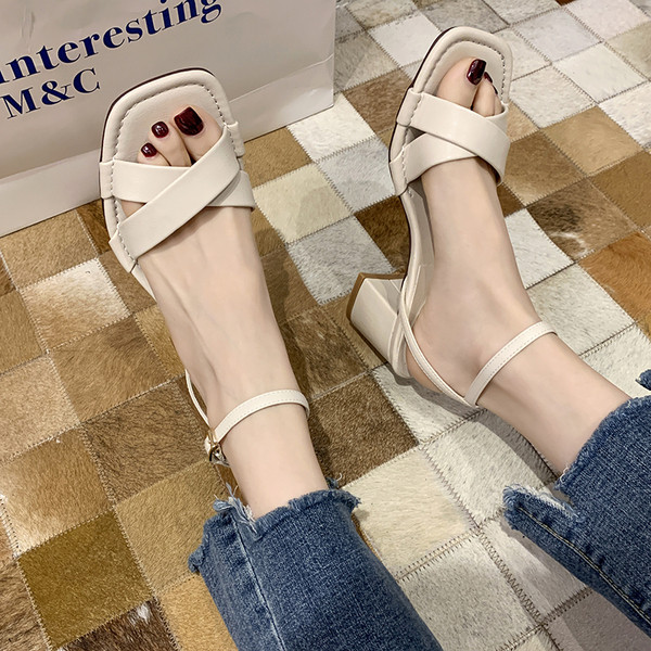 Ženske casual sandale od eko kože sa niskom debelom petom