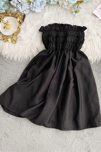 Модерна дамска къса рокля с голи рамене