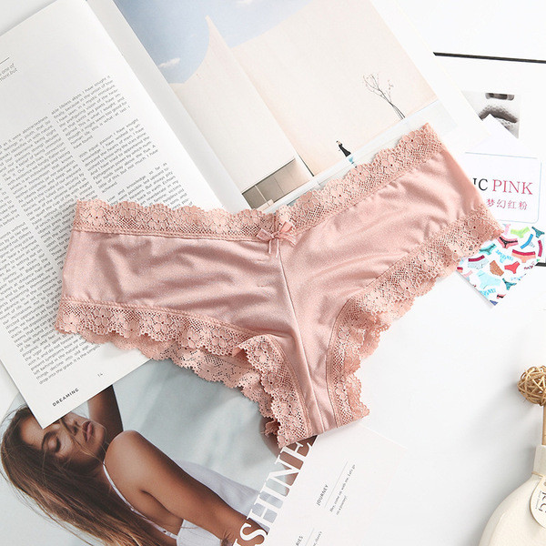 Chiloți de damă din dantelă cu talie joasă