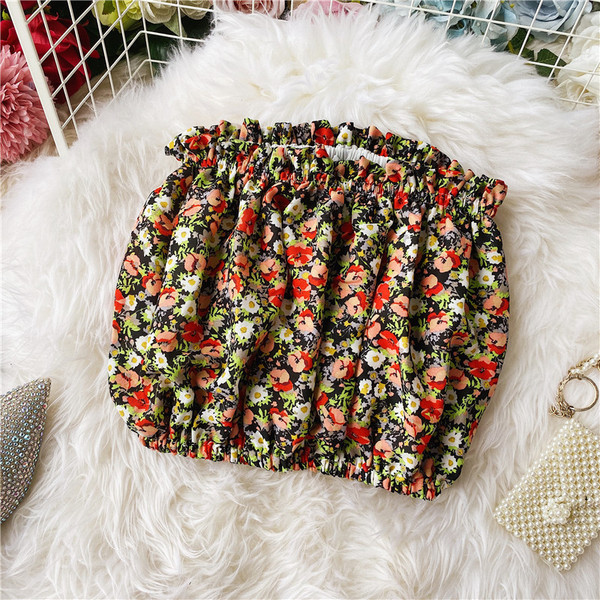 Цветно дамско бюстие с флорален десен и ластик