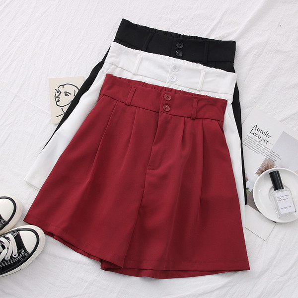 Дамски къси панталони с джобове и висока талия