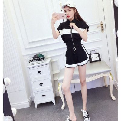 Set casual de dama din doua piese cu pantaloni scurti