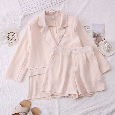 Νέο μοντέλο γυναικείο σετ από δύο μέρη μπουφάν + σορτς