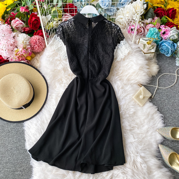 Дамска рокля с къс ръкав и дантела - два модела