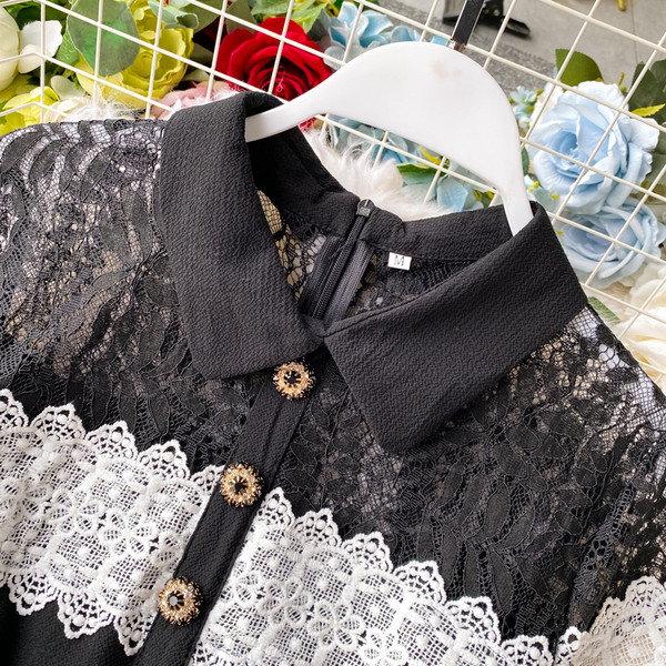 Дамска рокля с къс ръкав и дантела - два модела