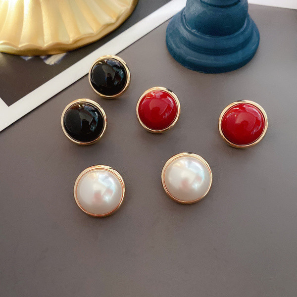 Γυναικεία σκουλαρίκια με διακόσμηση από πέτρα