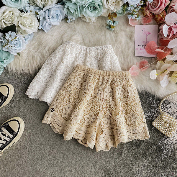 Γυναικεία σορτς με υψηλή μέση και ελαστική