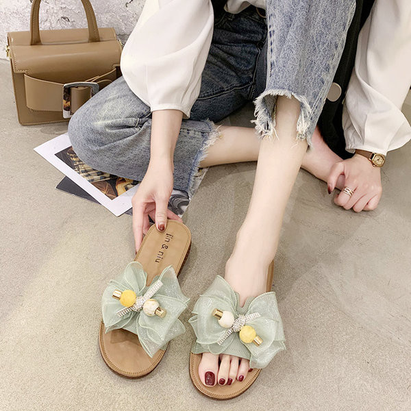 Модерни дамски чехли с равна подметка и панделка