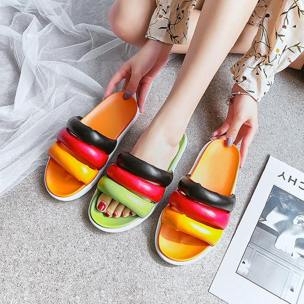 Ležerne ženske papuče u boji s ravnim potplatom