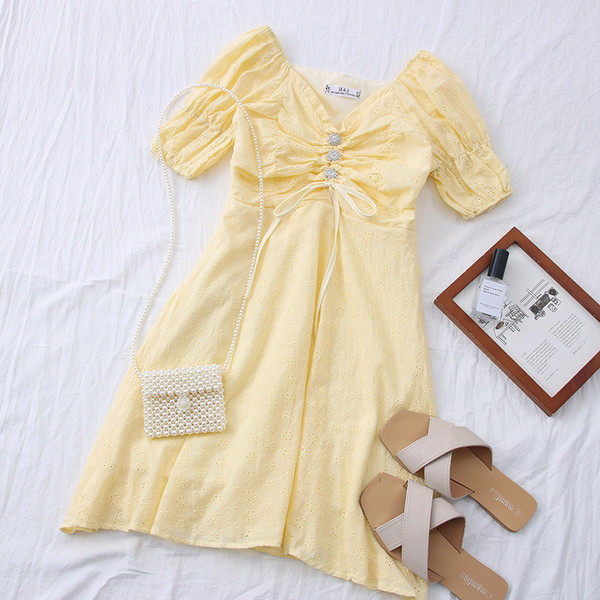 Ležerna ženska haljina sa špic izrezom - model kroja