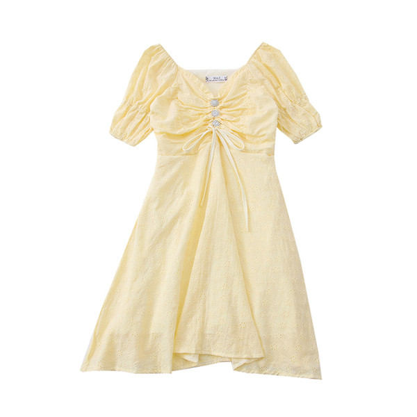 Ležerna ženska haljina sa špic izrezom - model kroja