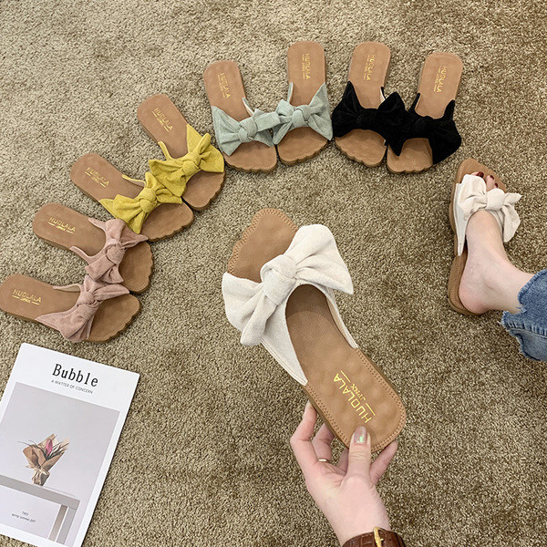 Дамски модерни чехли с равна подметка и панделка