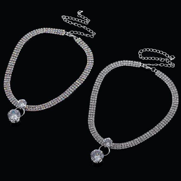 Elegantna ogrlica s privjeskom i kamenčićima