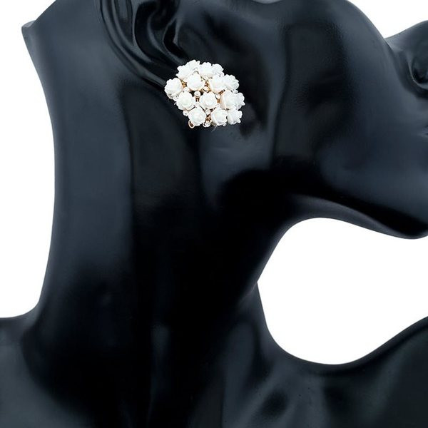 Ženske okrugle naušnice sa cvjetnim ukrasom