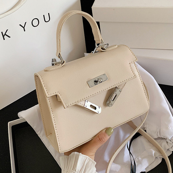 Modern női táska eko bőrből, hosszú és rövid fülekkel