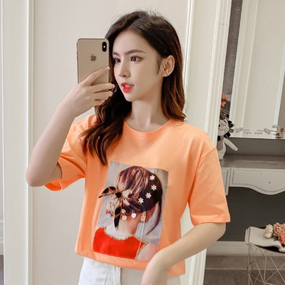 Tricou de damă cu mâneci scurte și decor 3D