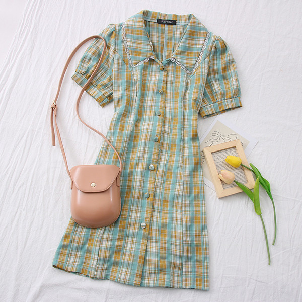 Ежедневна карирана дамска рокля с яка