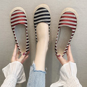 Espadrile de damă în dungi cu talpă plată