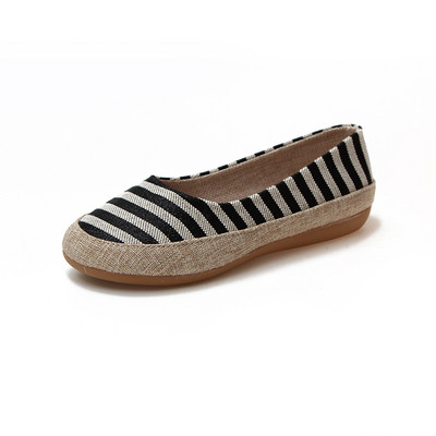 Espadrile de damă în dungi cu talpă plată