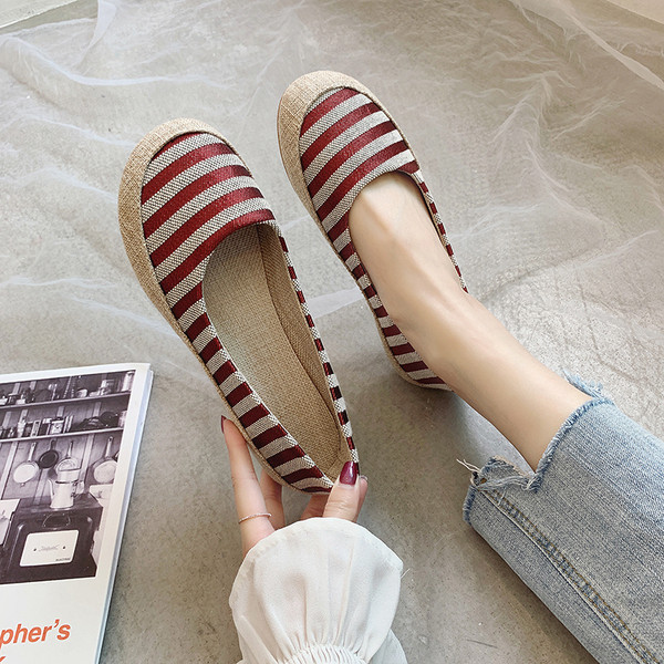 Ριγέ γυναικείες εσπαντρίγιες με επίπεδη σόλα