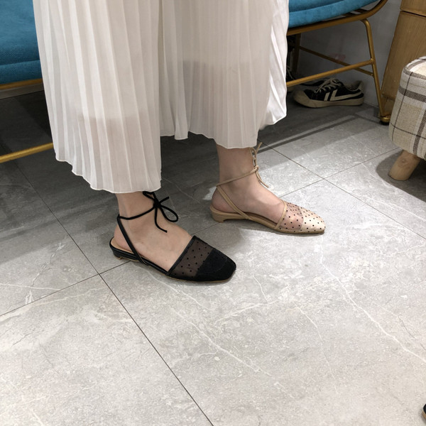 Sandale de damă cu talpă plată model rotunjit