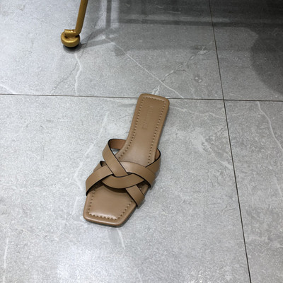 Casual γυναικείες παντόφλες από έκο δέρμα  με επίπεδη σόλα