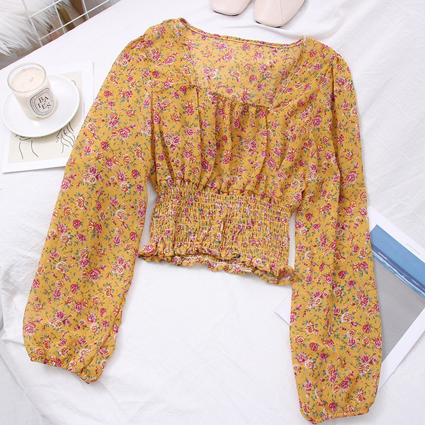 Új modell női blúz négyzet alakú nyakkivágással, virágmintával