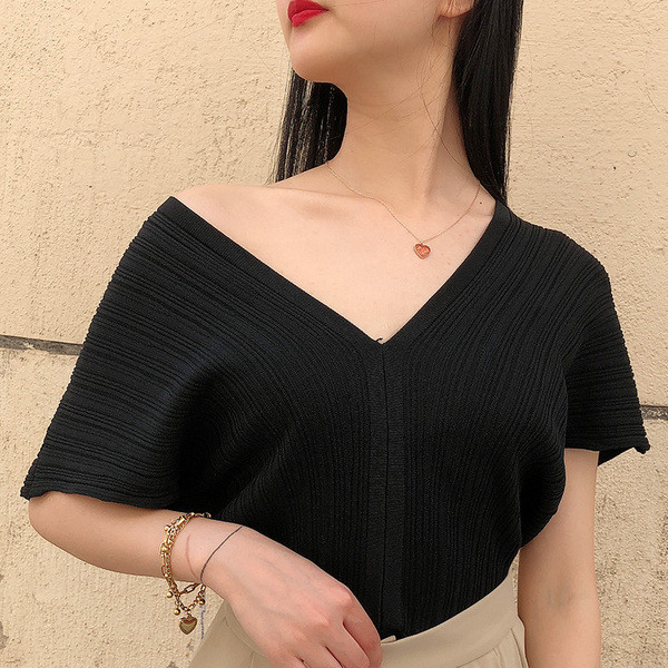 Bluză casual modernă, cu decolteu adânc