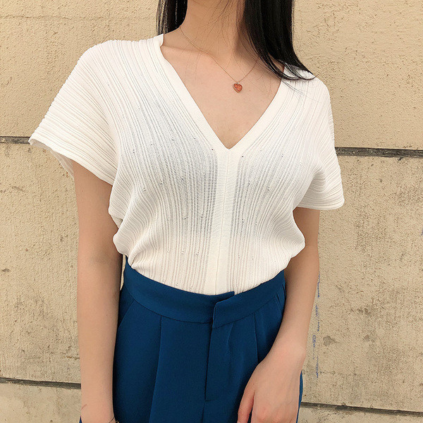 Bluză casual modernă, cu decolteu adânc