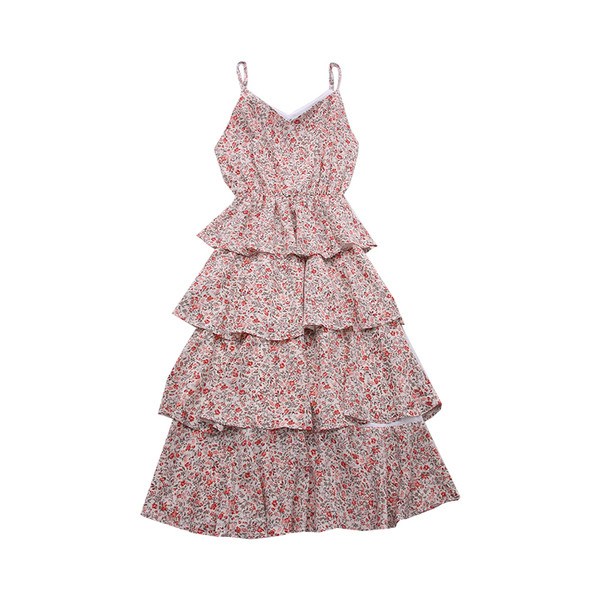 Modern női szabású ruha vékony pántokkal