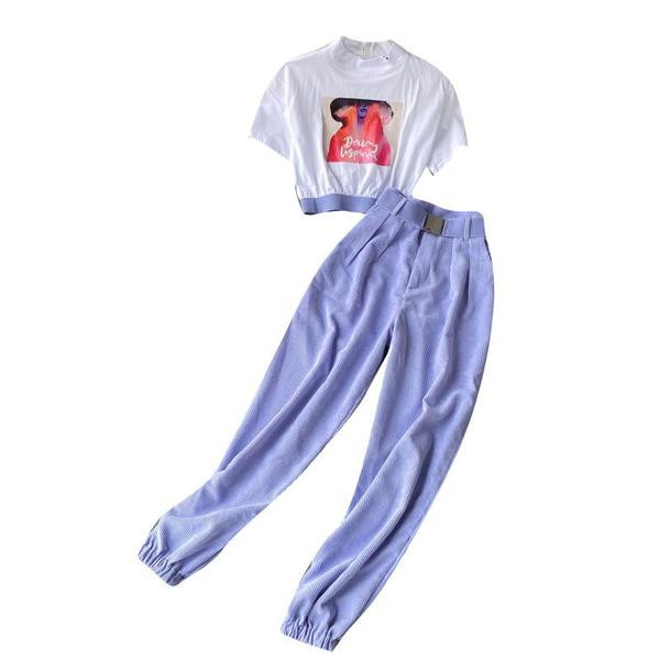 Dnevni ženski set iz dva dijela sa remenom i printom